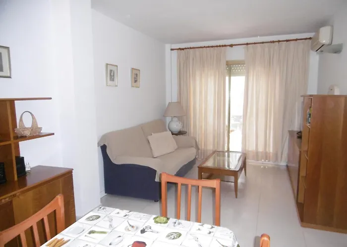 Апартаменты Cerca De La Playa Con Piscina Y Parking *