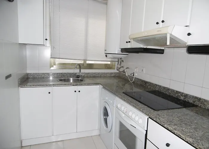 Cerca De La Playa Con Piscina Y Parking *